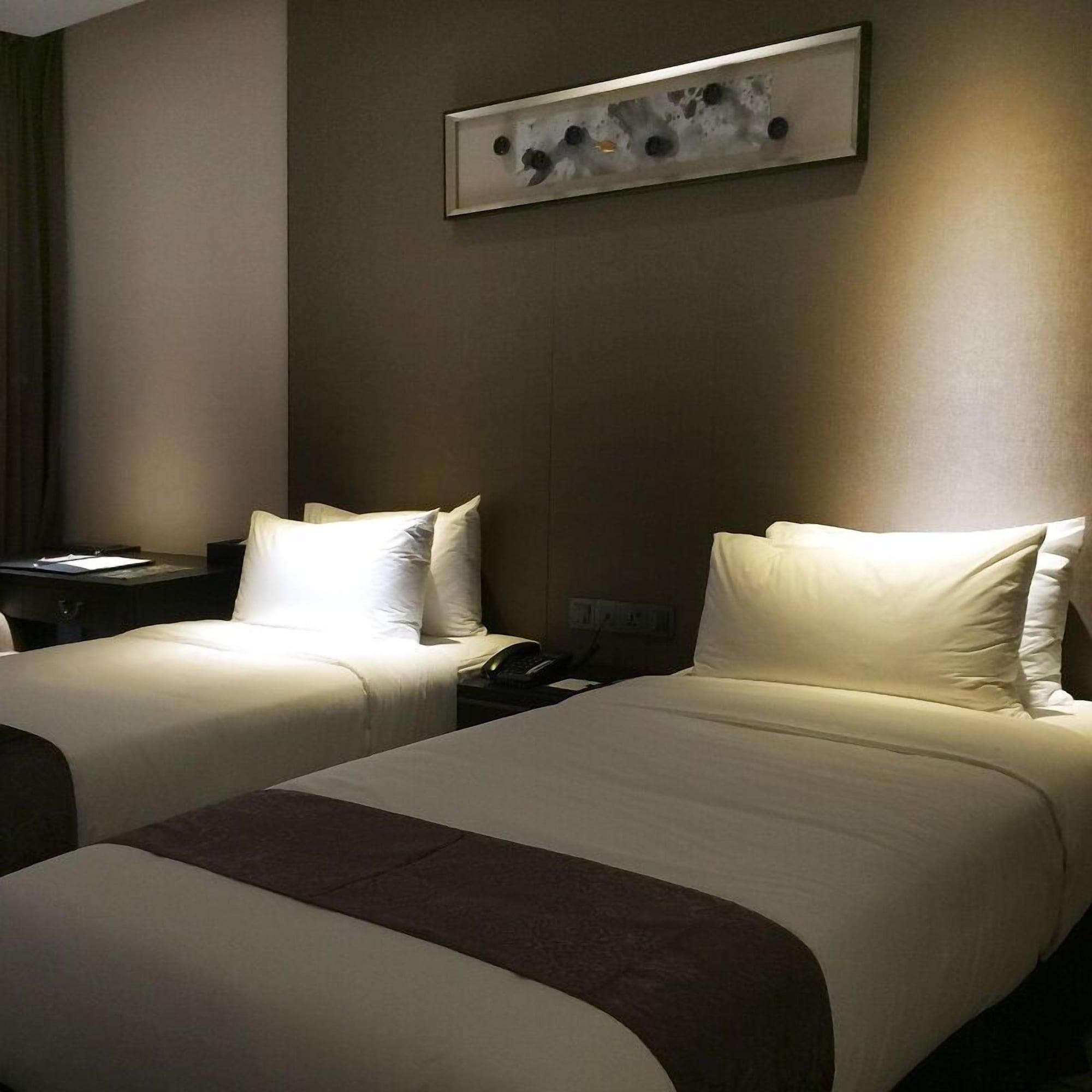 Geno Hotel שאה אלאם מראה חיצוני תמונה